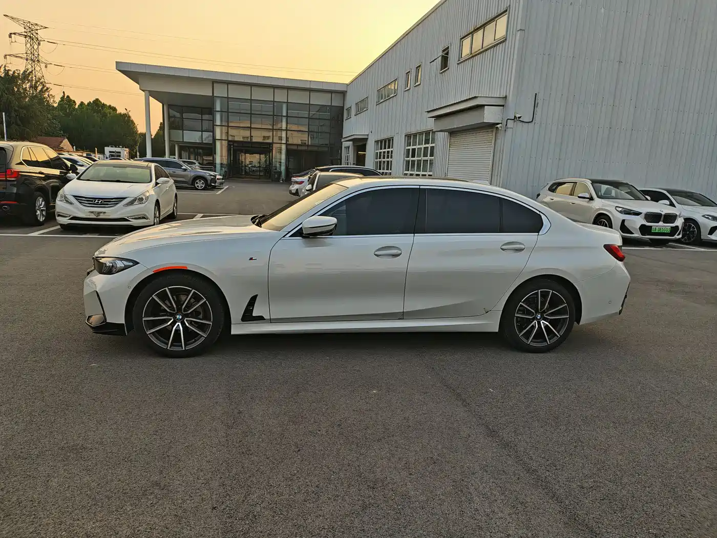 BMW 3 Series 2023 325Li M Sport Package фото 2