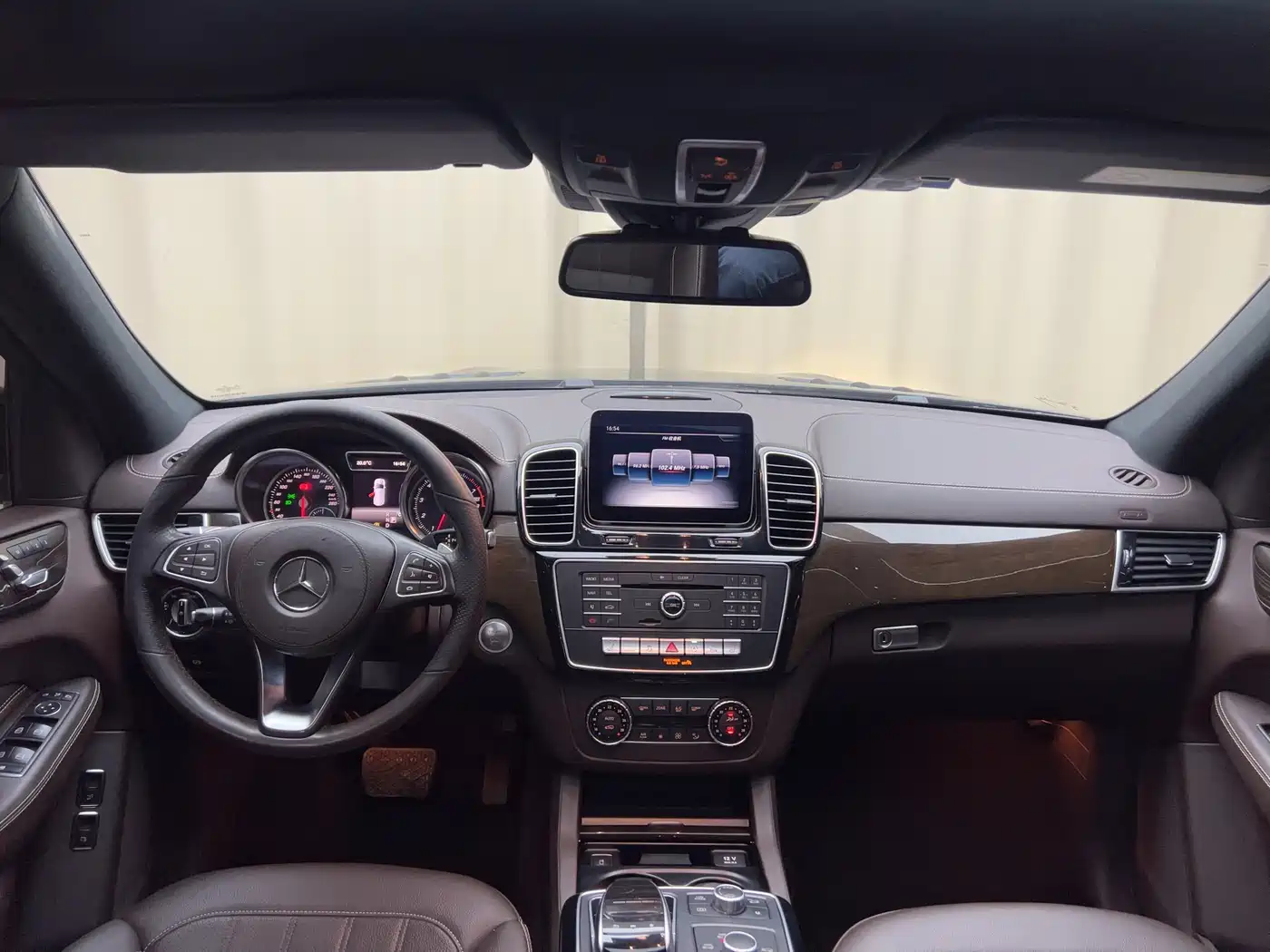 Mercedes-Benz GLS 2018 GLS 400 4MATIC Dynamic фото 14