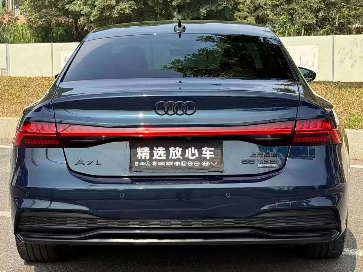 Audi A7L 2022 55 TFSI quattro S-line edition one Pioneer Edition фото 5