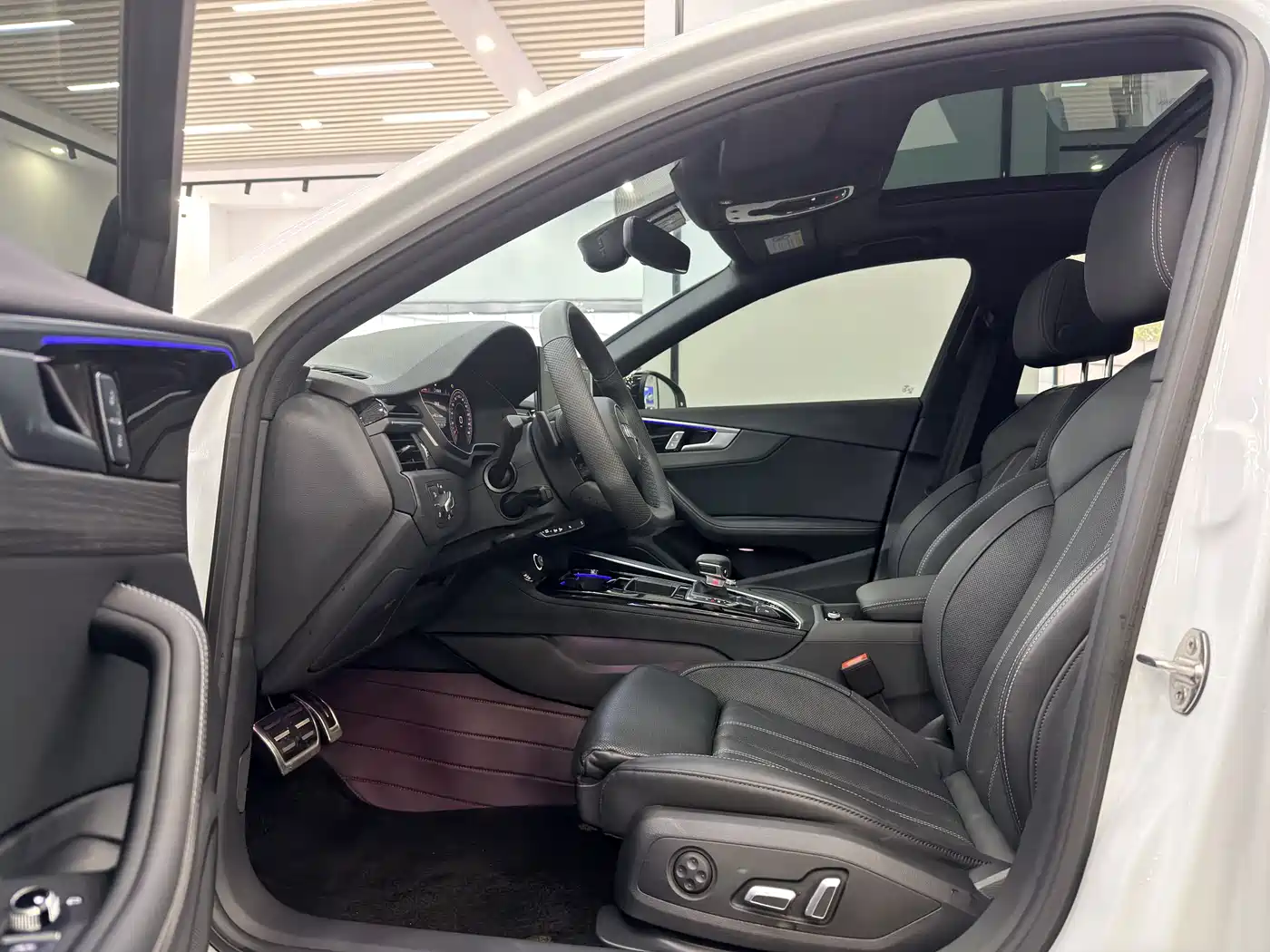 Audi A4L 2024 40 TFSI Luxury Dynamic фото 6