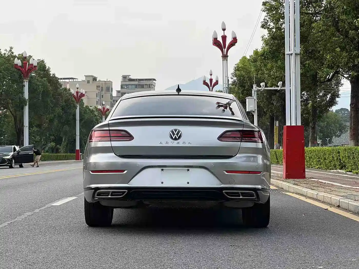Volkswagen FAW-Volkswagen CC 2021 380TSI Eye-catching Edition 30th Anniversary фото 5
