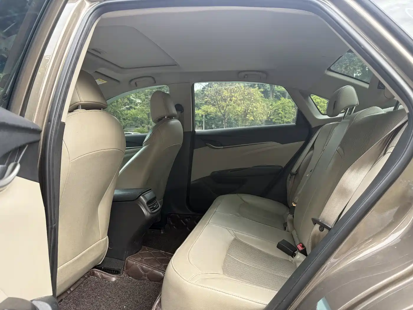 Buick Excelle 2016 15N Automatic Elite фото 8