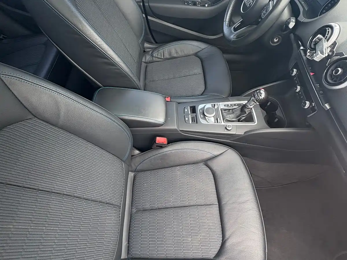 Audi A3 2019 Sportback 35 TFSI Progressive China VI фото 7