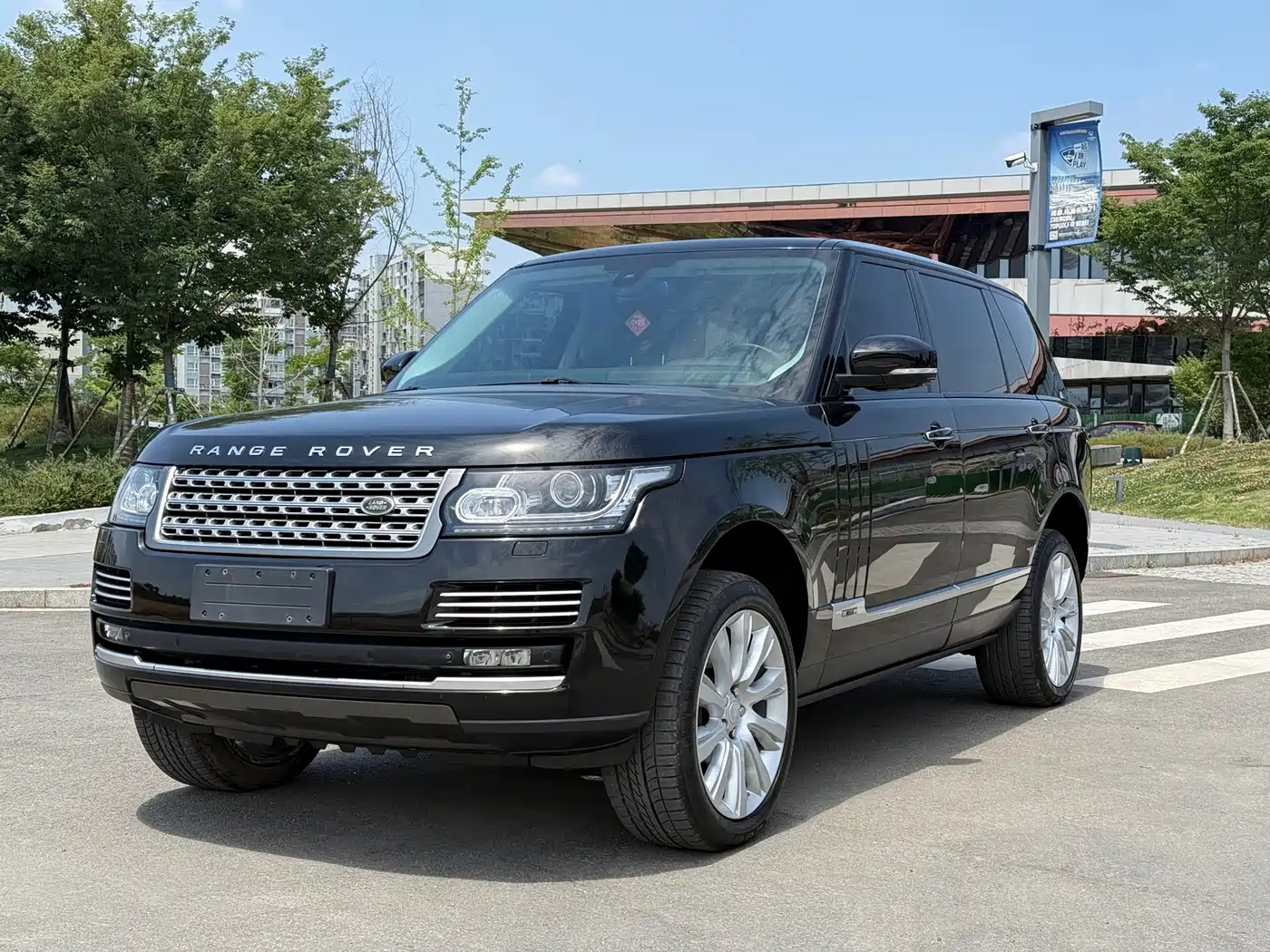 Land Rover Range Rover 2015 3.0 SC V6 Vogue SE Genesis Extended Edition