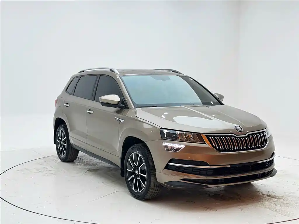 Škoda Karoq 2022 TSI280 Premium Edition фото 3