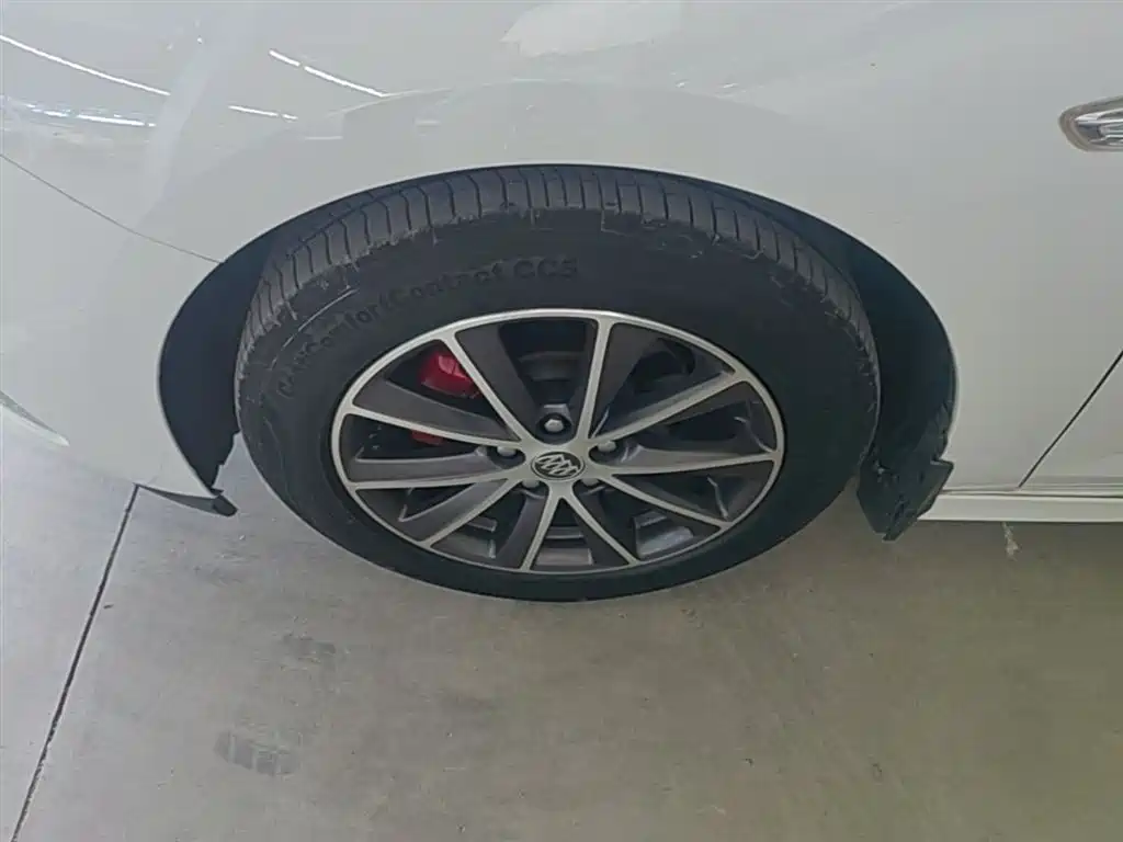 Buick Verano 2019 Hatchback GS 20T DCT Leading фото 23