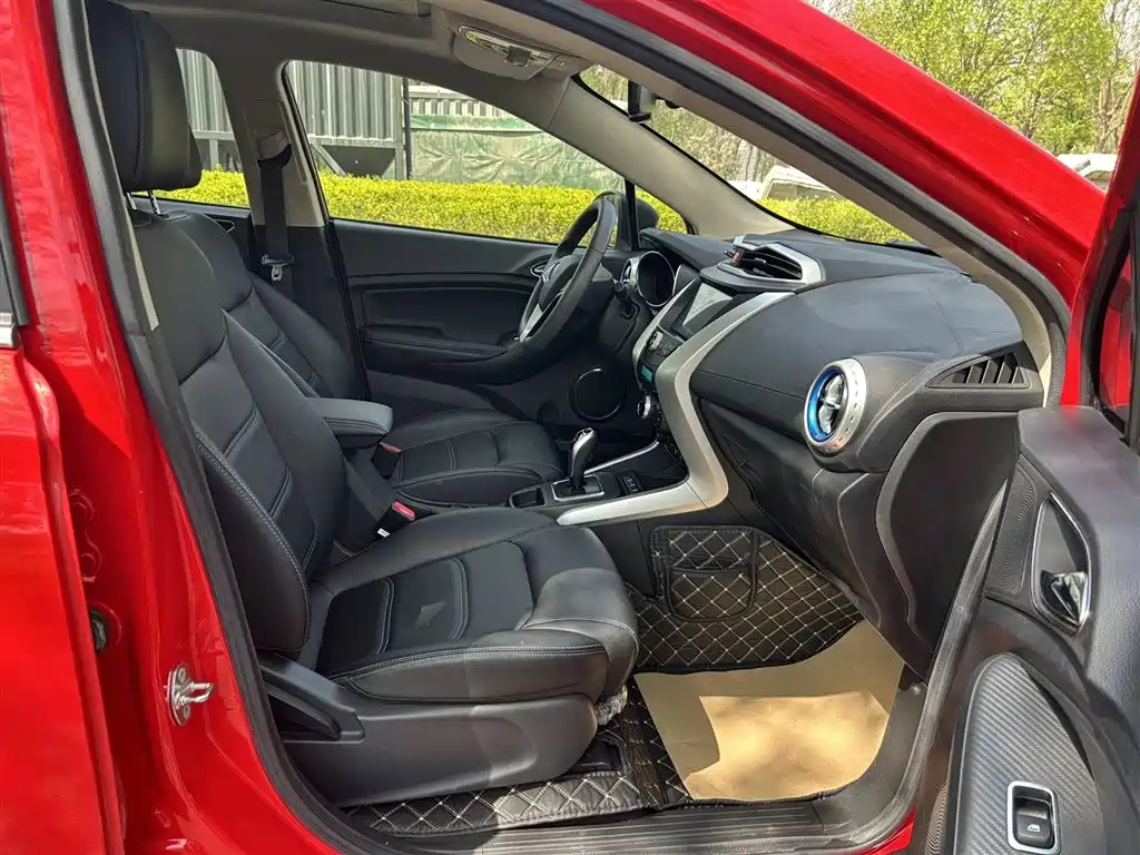 BYD Yuan New Energy 2019 EV360 Smart Connect Premium Edition фото 10