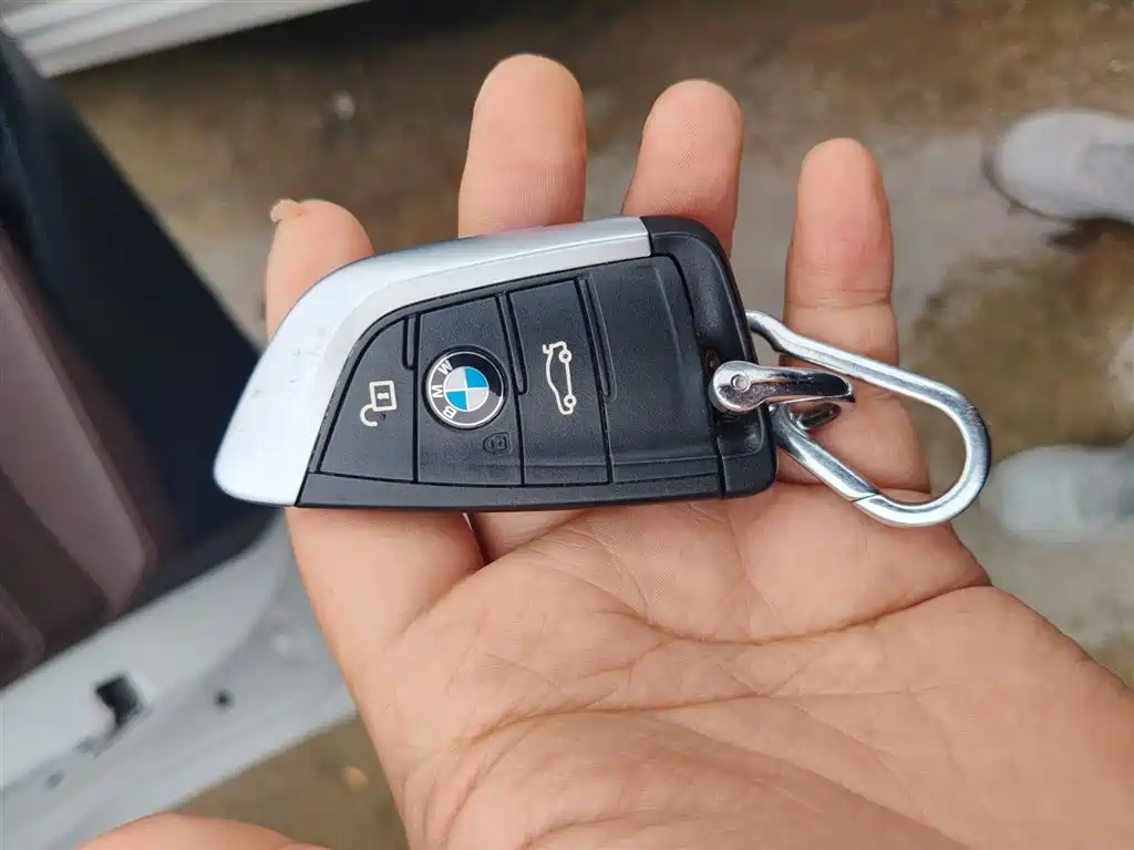 BMW 1 Series 2021 Facelift 125i M Sport Shadow Edition фото 17