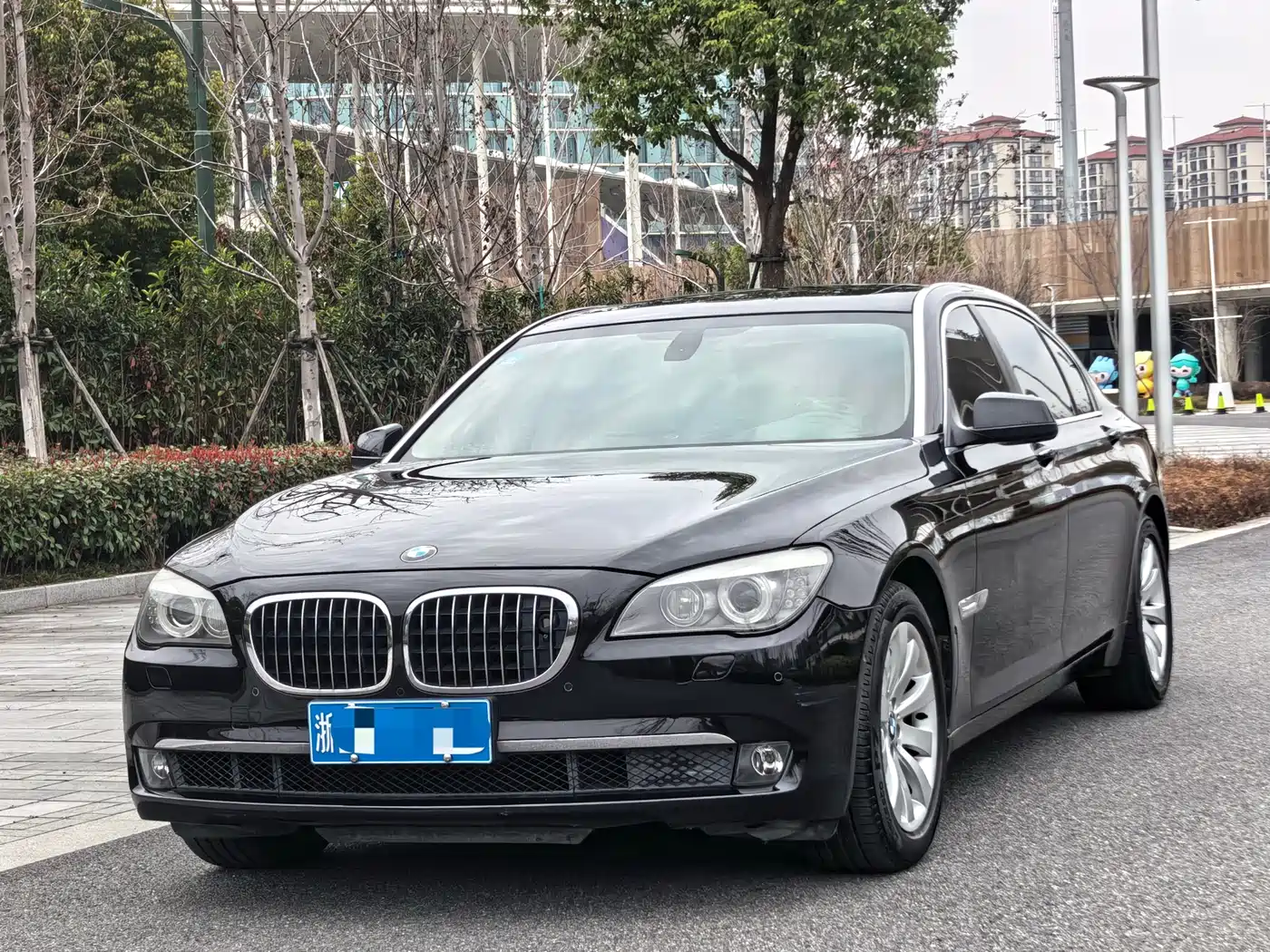 BMW 7 Series 2009 740Li Premium