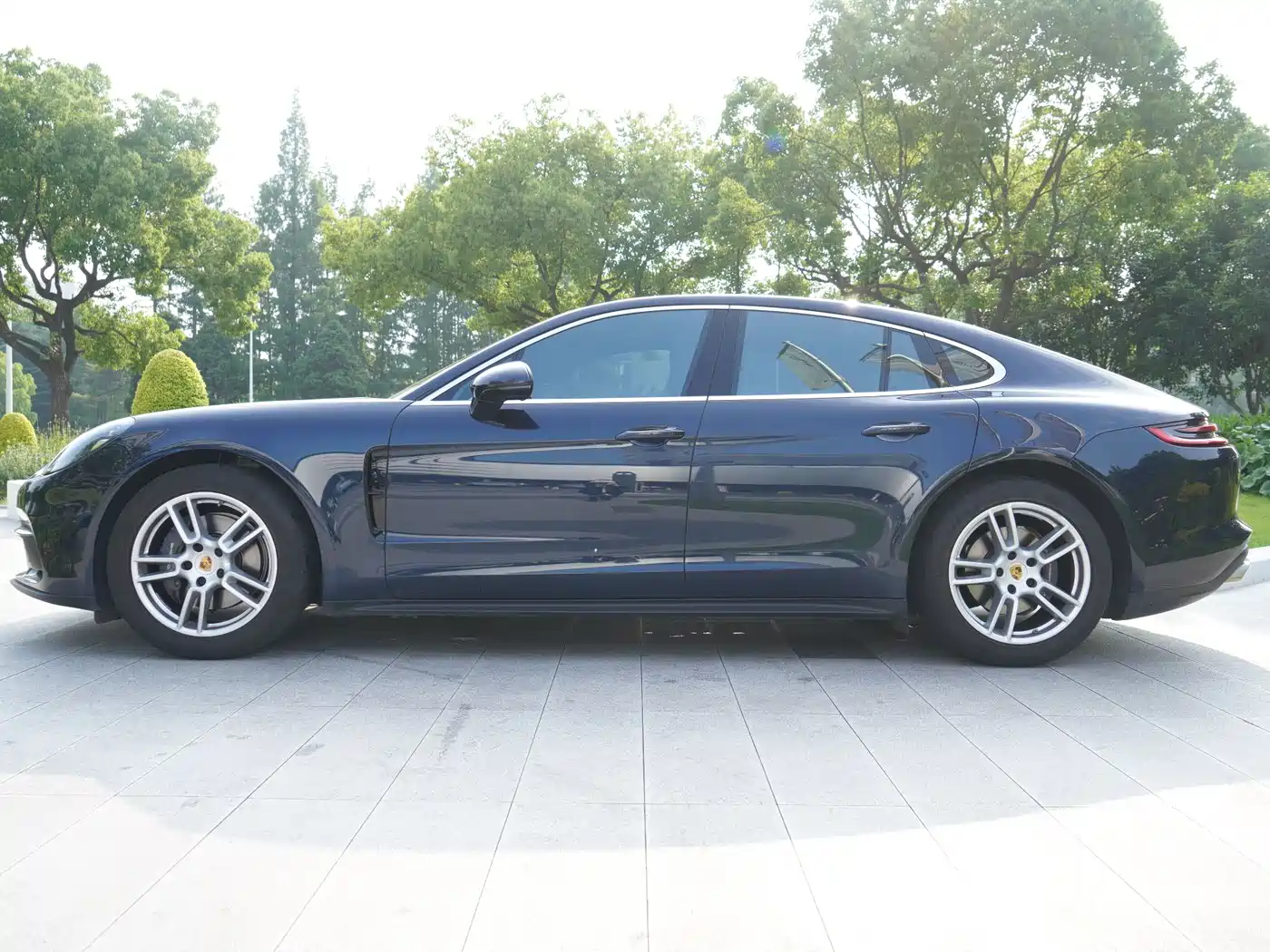 Porsche Panamera 2017 Panamera 3.0T фото 3