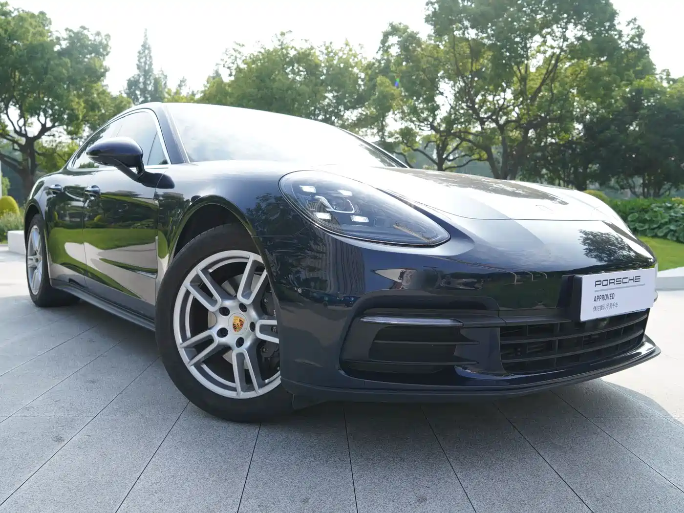 Porsche Panamera 2017 Panamera 3.0T фото 16