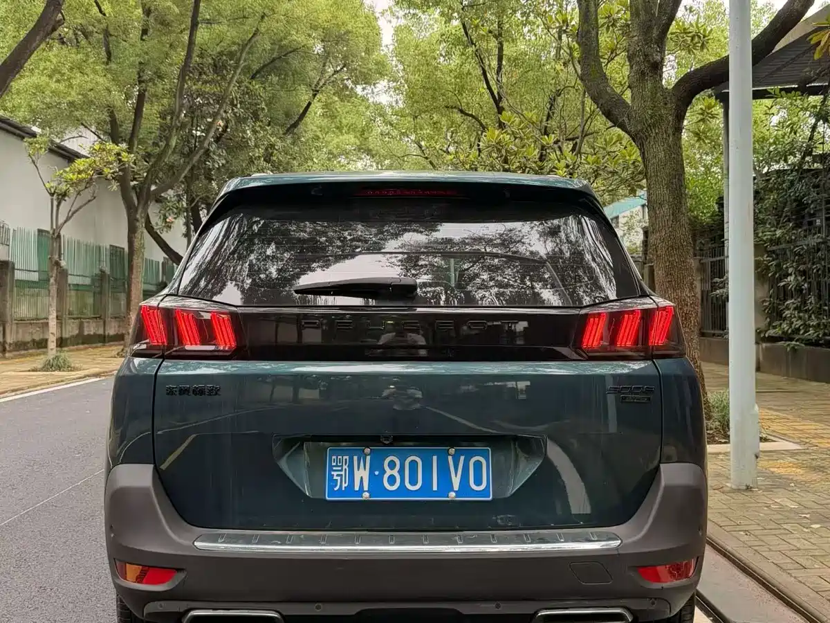 Peugeot 5008 2023 400THP Beloved Full Seats Edition 7-Seater фото 8