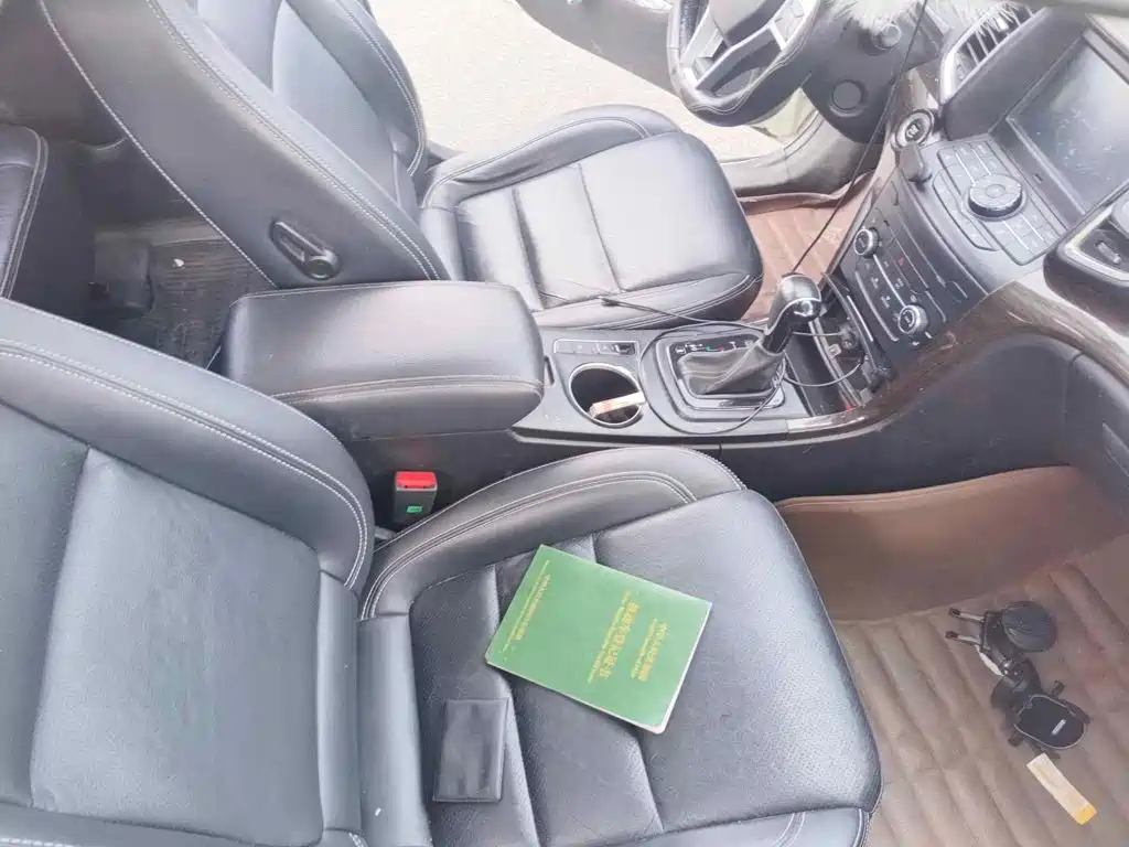 BAIC Huansu S6 2016 2017 1.5T CVT Delight