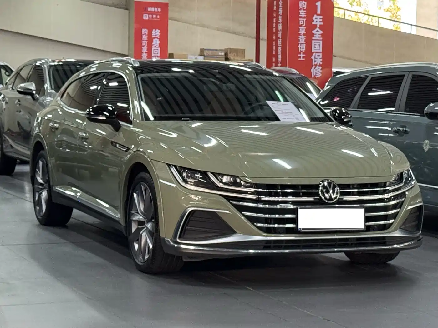 Volkswagen FAW-Volkswagen CC 2023 Shooting Brake 380TSI Hunter's Heart Edition фото 3