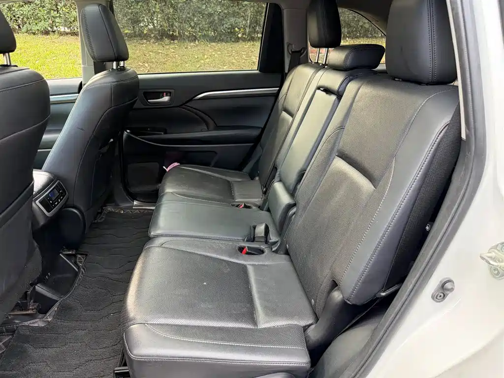 Toyota Highlander 2018 2.0T 4WD Ultimate 7-seater (China V) фото 10