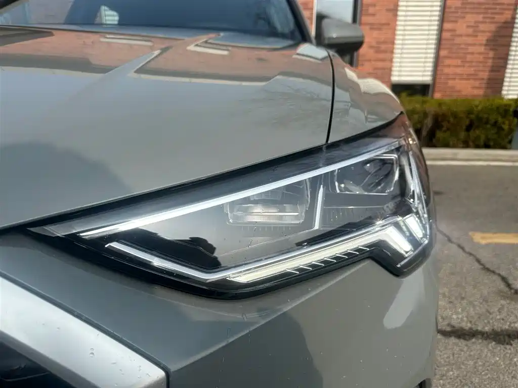 Audi Q3 2024 35 TFSI Fashion Sport фото 6