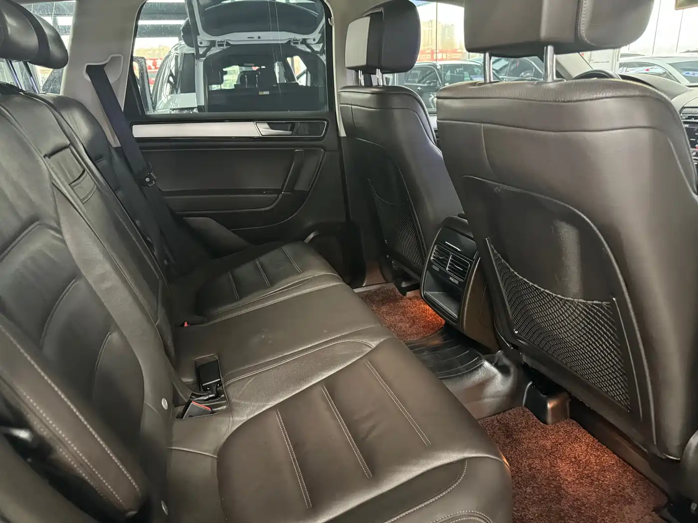 Volkswagen Touareg 2017 3.0TSI Explorer Edition фото 9