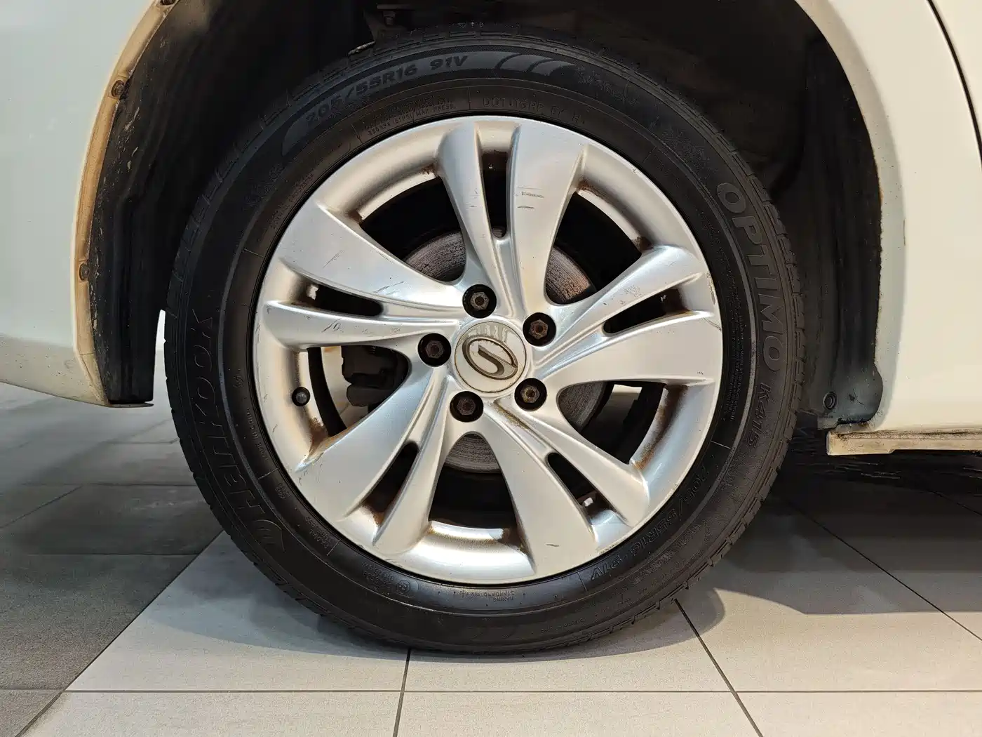 GAC Trumpchi Trumpchi GA3 2014 2013 1.6L Auto Elite ESP Edition