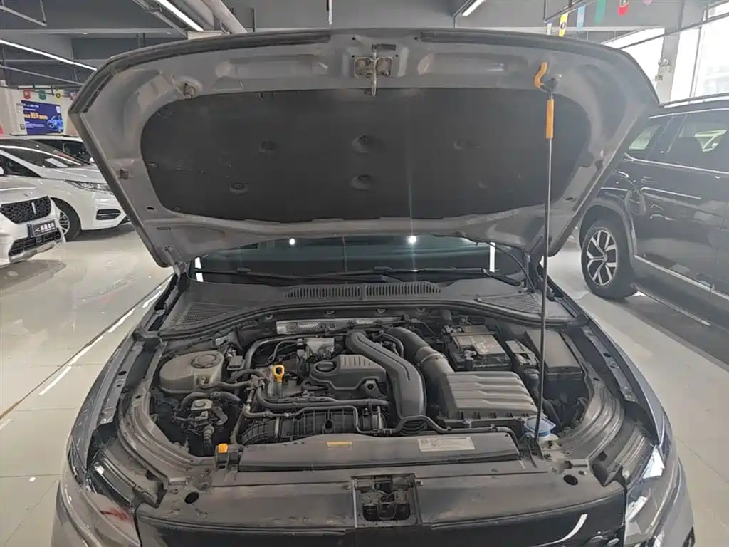 Volkswagen Lavida 2023 300TSI DSG Starlight Eternal Comfort Edition фото 20