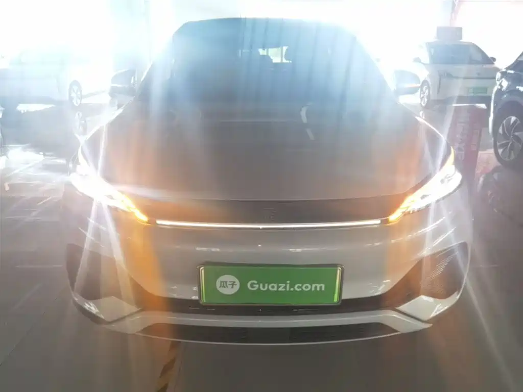 BYD Yuan PLUS 2024 Glory Edition 510KM Leading фото 3