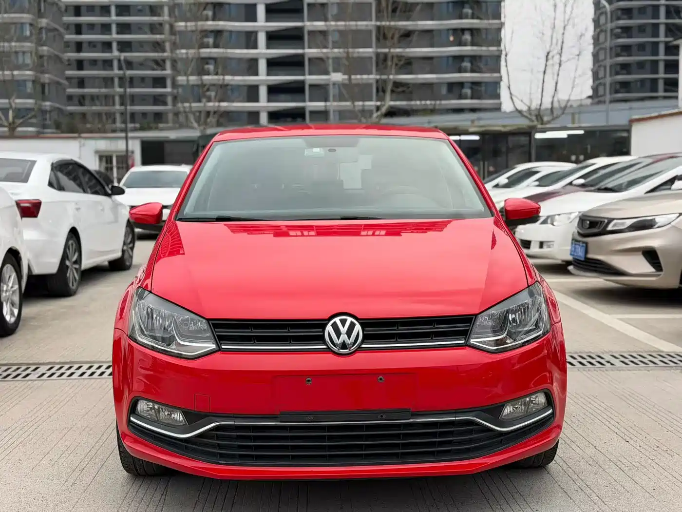 Volkswagen Polo 2016 1.6L Automatic Comfort фото 2