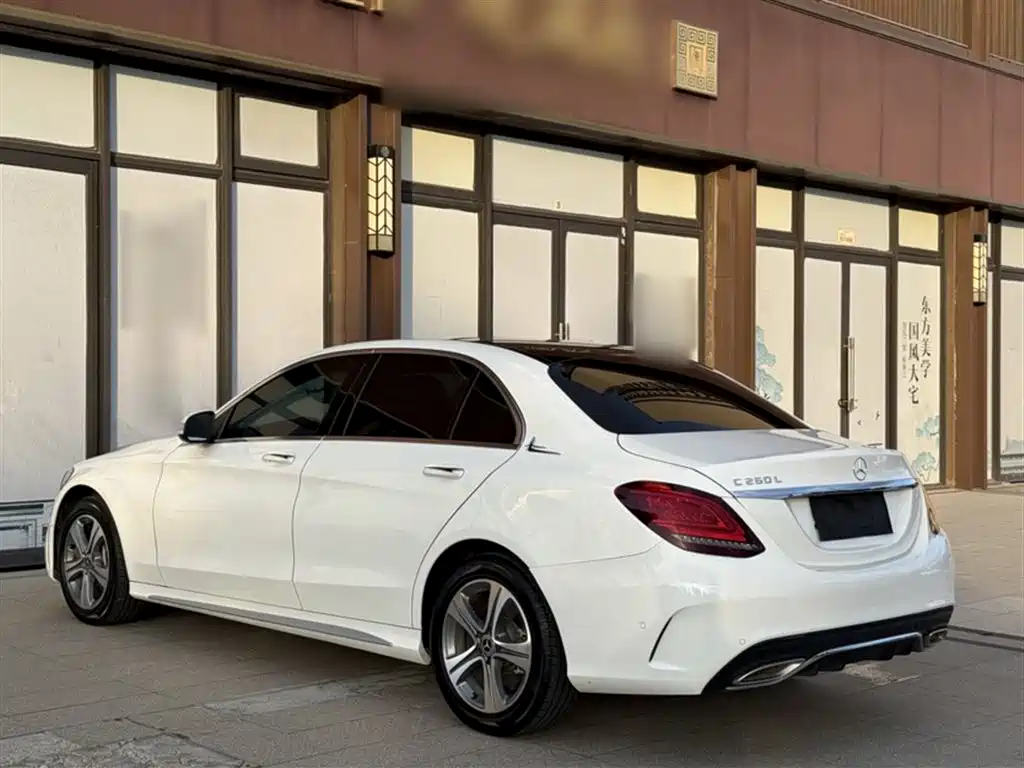Mercedes-Benz C-Class 2019 Facelift C 260 L Sport фото 5