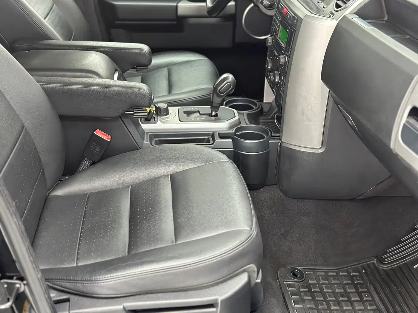 Land Rover Discovery 2005 Model 4.4 V8 HSE фото 46