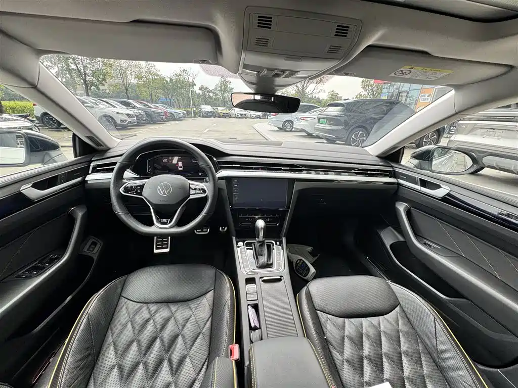 Volkswagen FAW-Volkswagen CC 2023 380TSI Brilliant Edition фото 7
