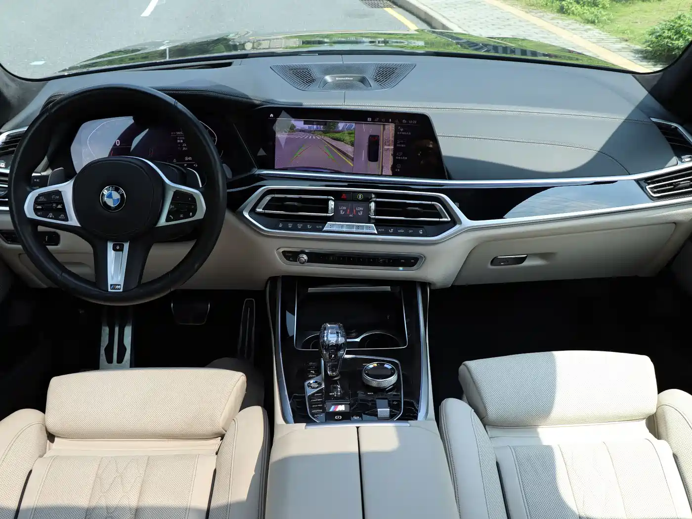 BMW X7 2019 xDrive40i Executive M Sport Package фото 15
