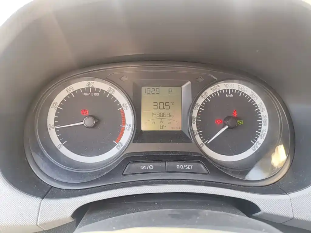 Škoda Fabia 2017 2017 1.4L Auto Car Enjoy Edition