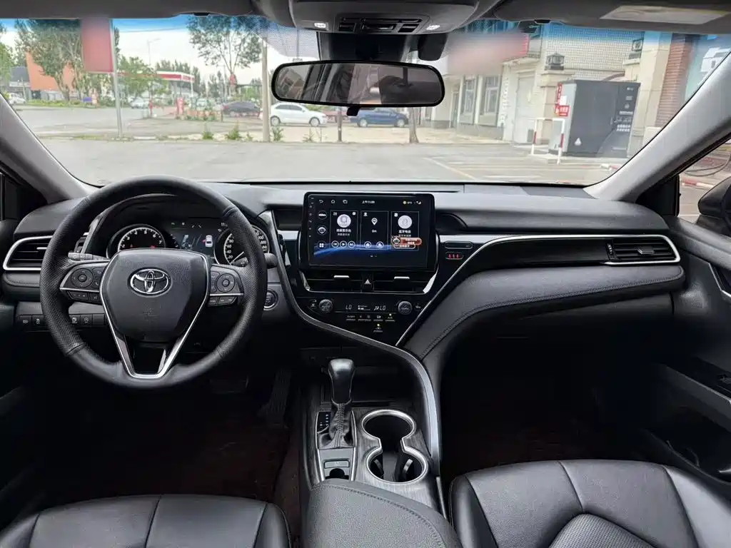 Toyota Camry 2021 2.0G Luxury Edition фото 14