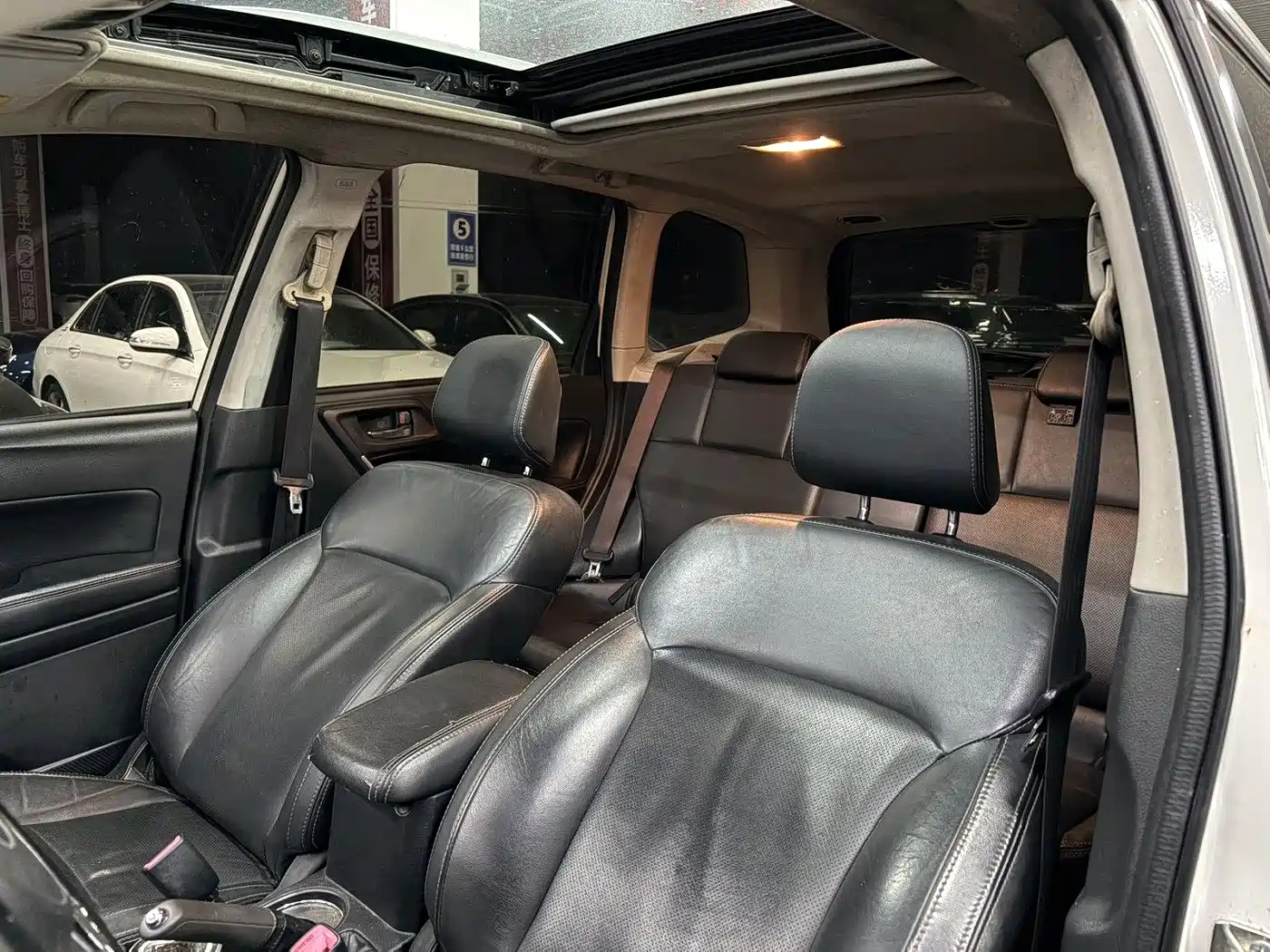Subaru Forester 2016 2.5i Prestige Navigation Edition фото 7