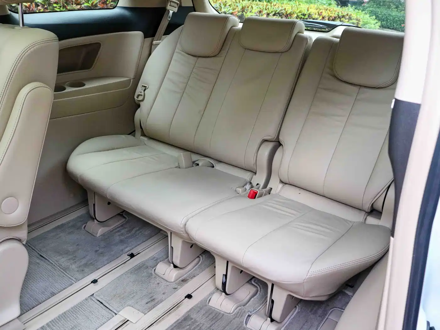 Toyota Previa 2012 2.4L 7-Seater Luxury Edition фото 11