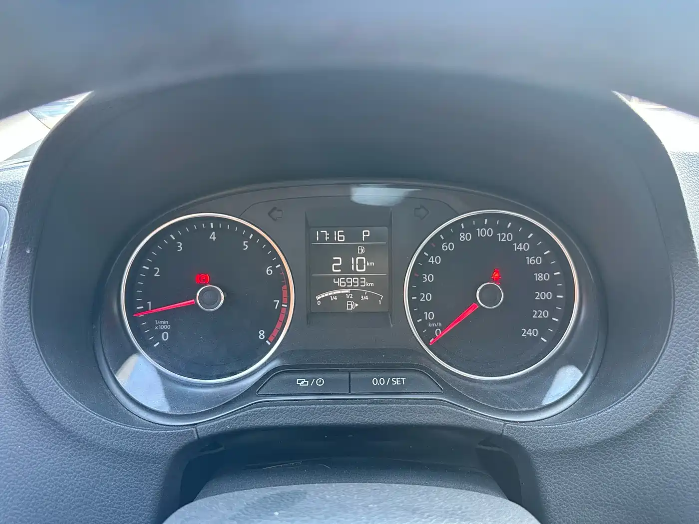 Volkswagen Polo 2016 1.6L Automatic Comfort фото 13