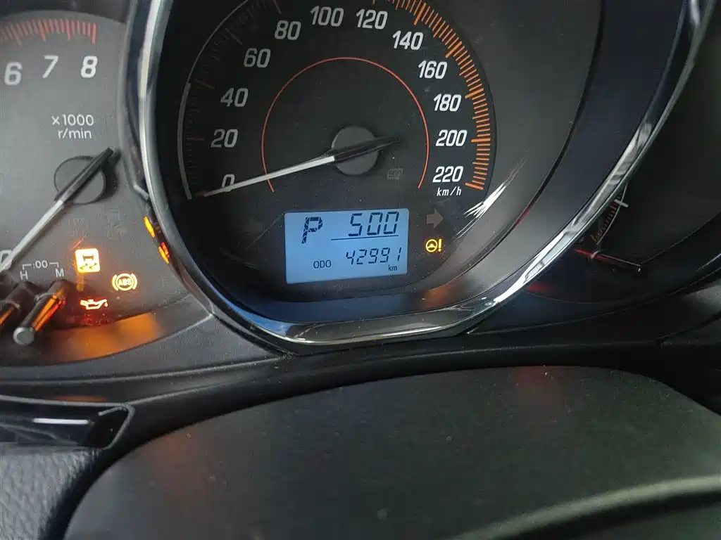 Toyota YARiS L Zhi Xuan 2020 Zhi Xuan X 1.5L CVT Luxury фото 3