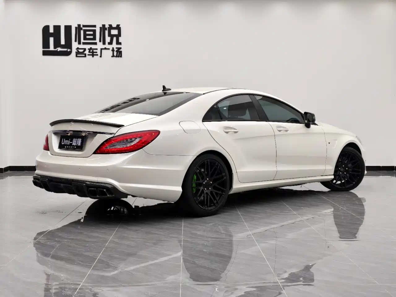 Mercedes-Benz CLS AMG 2012 AMG CLS 63 фото 3