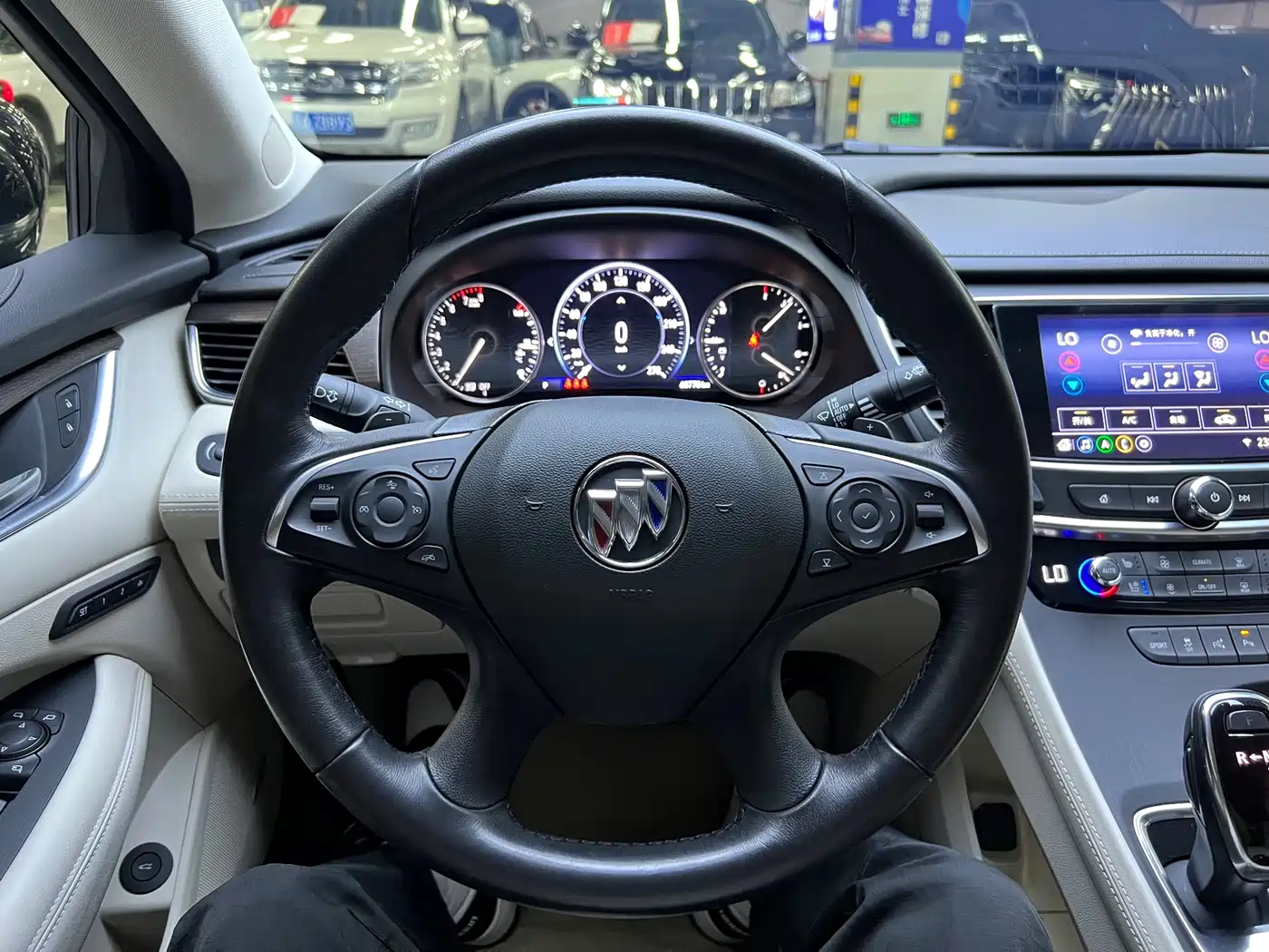 Buick LaCrosse 2022 Avenir First Edition фото 5