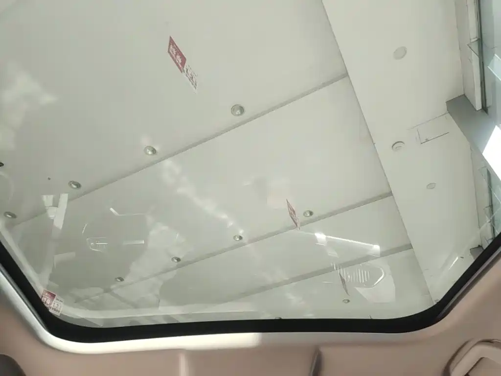 Photo 18 - Haval H2s