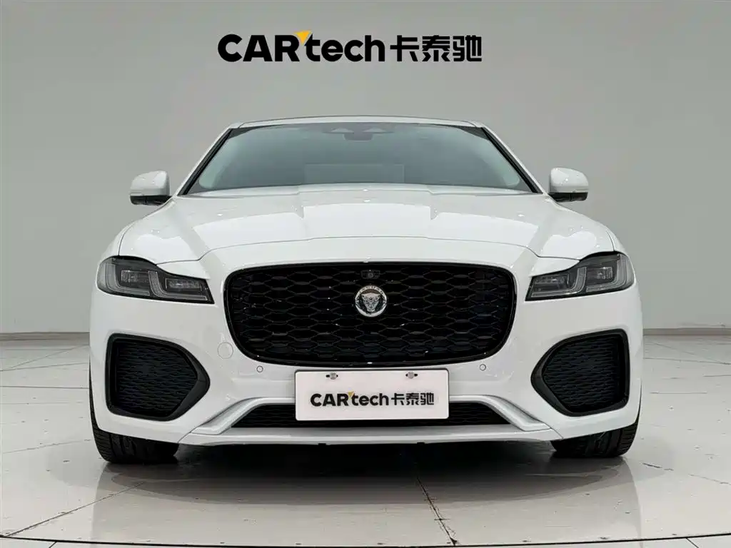 JAGUAR XFL