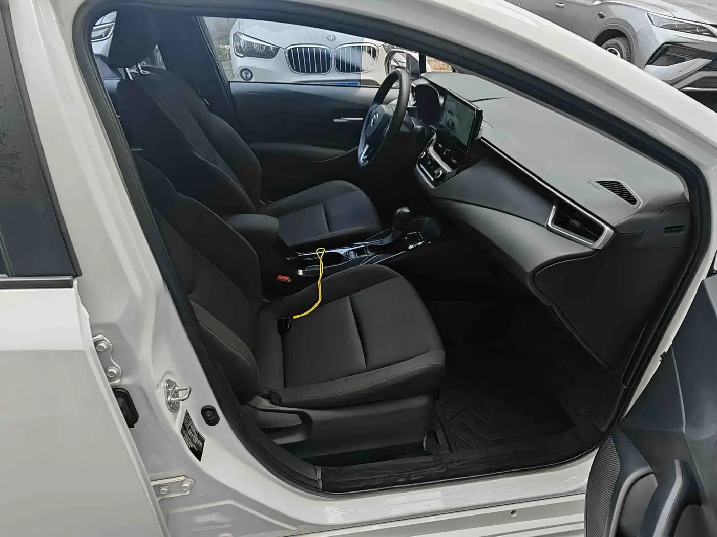 Toyota Levin 2023 Smart Hybrid 1.8L Leading Edition фото 4