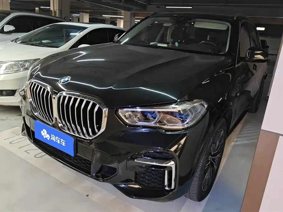 BMW X5 2022 xDrive 30Li Premium M Sport Package