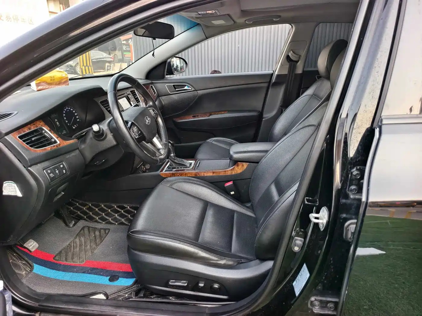 Hyundai Mistra 2014 1.8L Auto Premium DLX фото 16