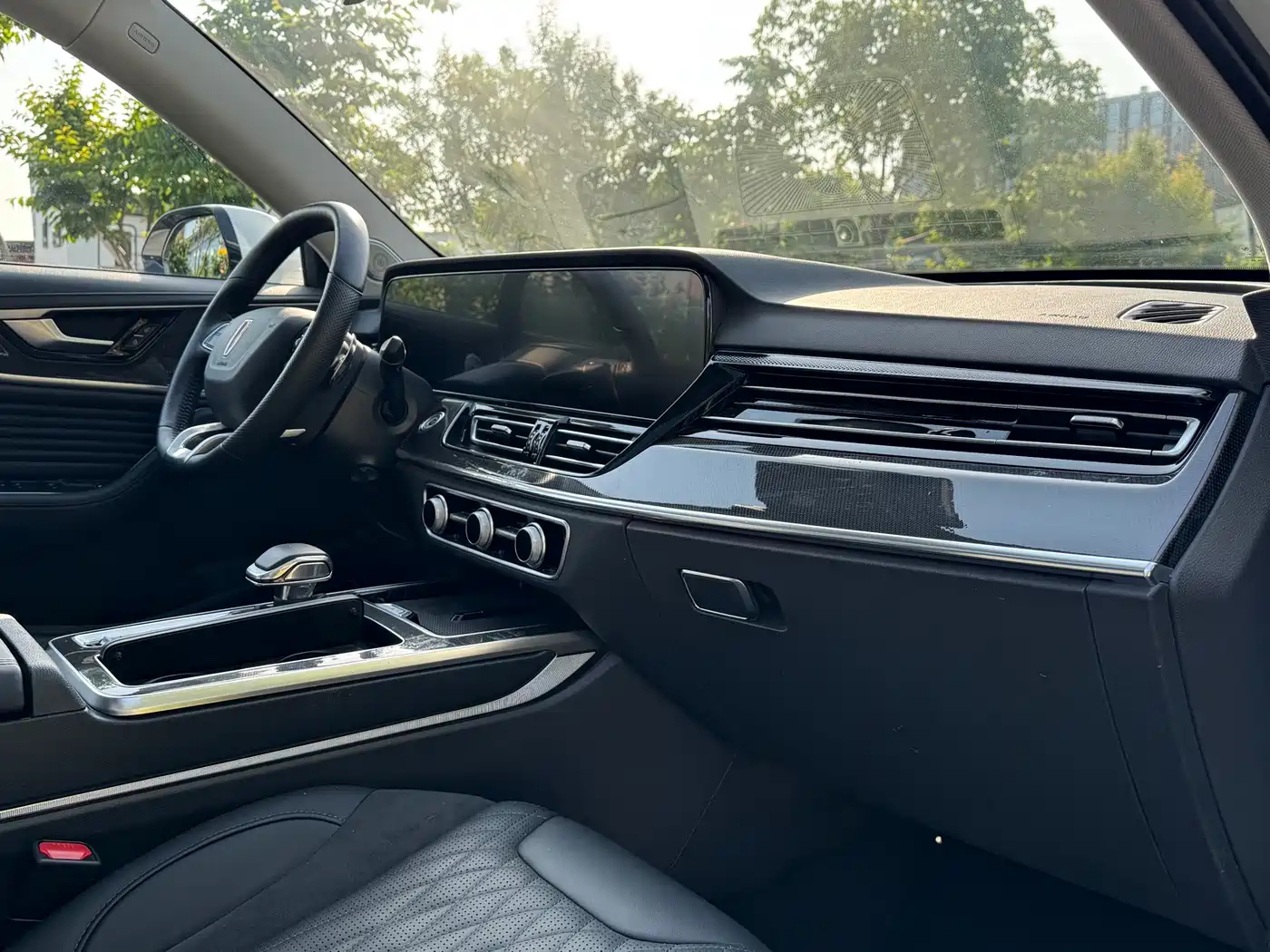 Hongqi HS5 2023 2.0T Flag Leader Pro Edition фото 13