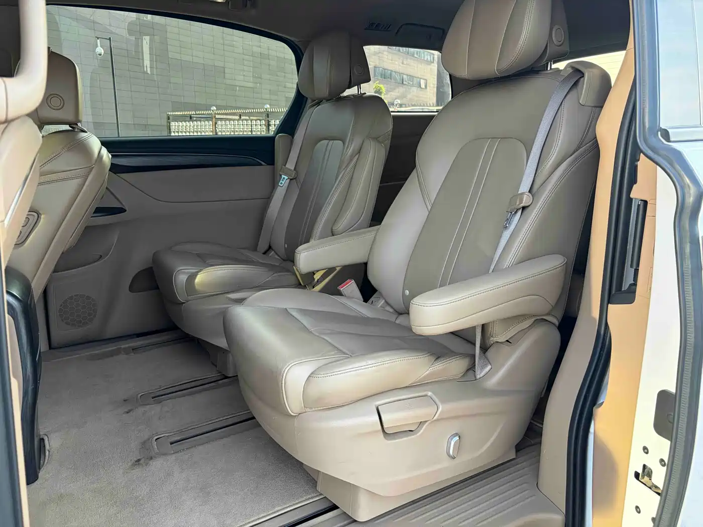 Buick GL8 2021 ES Landlord 653T Premium фото 5