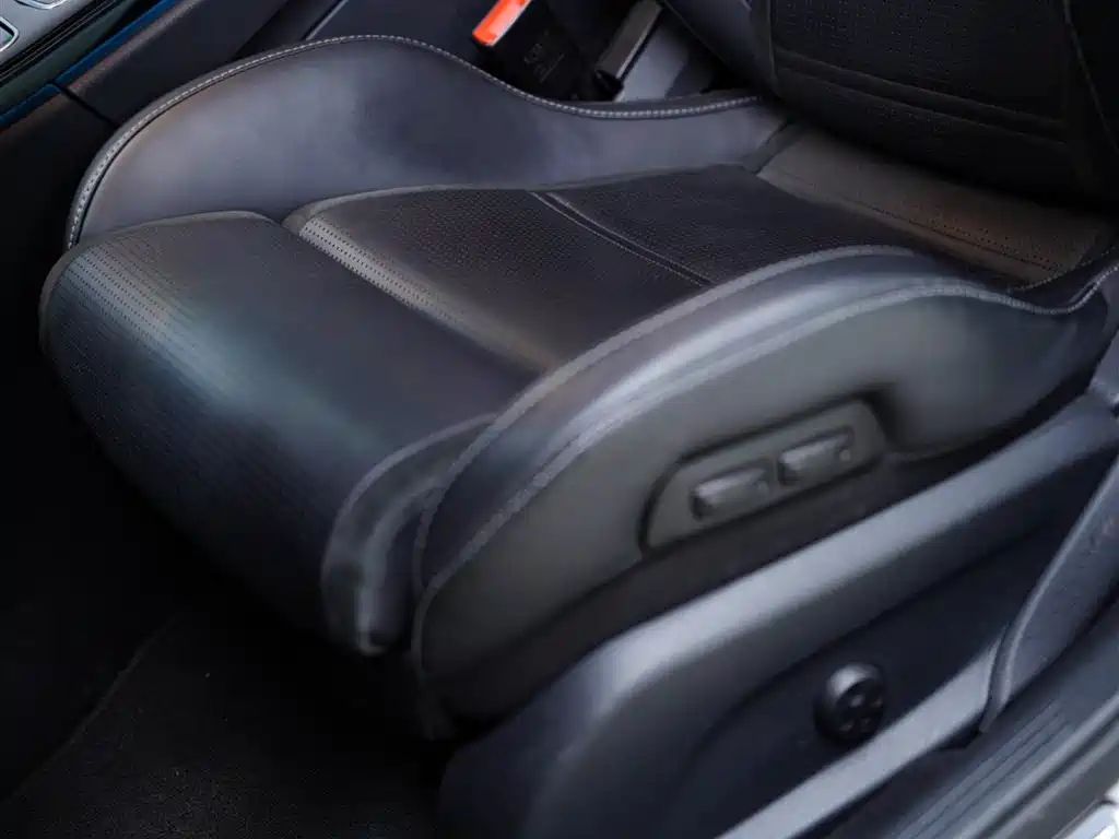 Mercedes-Benz C-Class AMG 2015 AMG C 63 фото 24