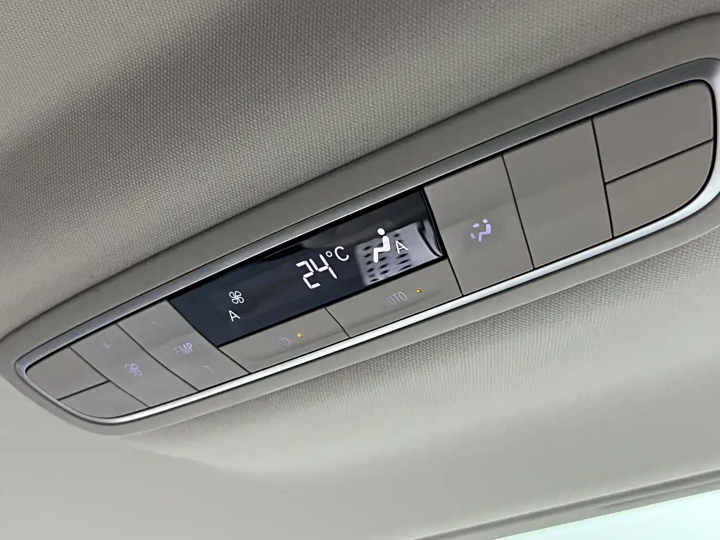 Buick GL8 2018 ES 28T Comfort Type China VI фото 12