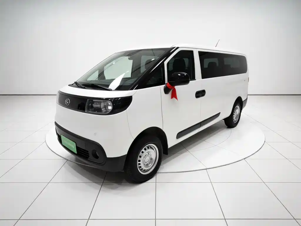 2025 Maxus Dana V1