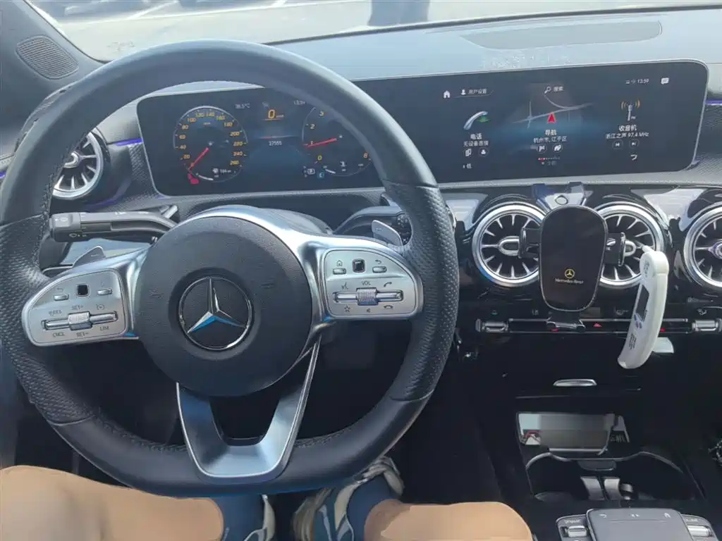 Mercedes-Benz A-Class 2020 Facelift A 200 L Sport Sedan Fashion фото 10