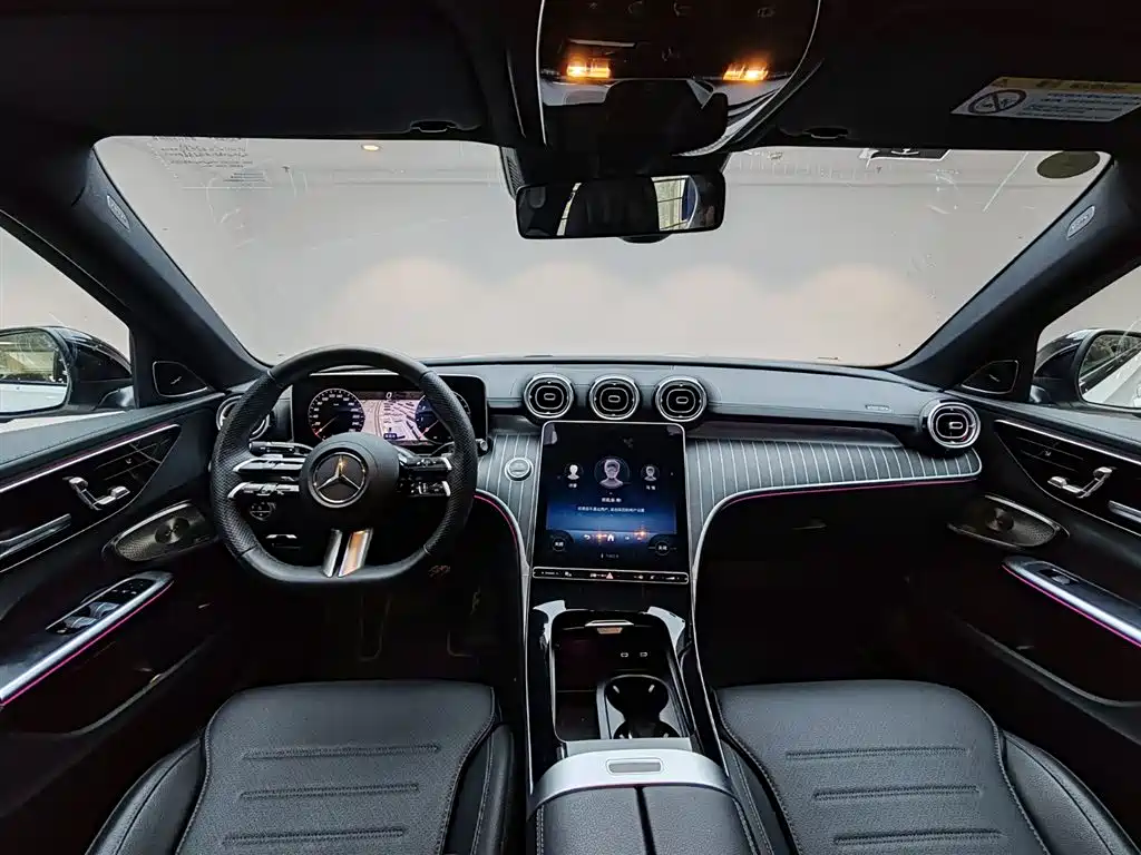 Mercedes-Benz C-Class 2024 C 260 L Night Edition Sport фото 18