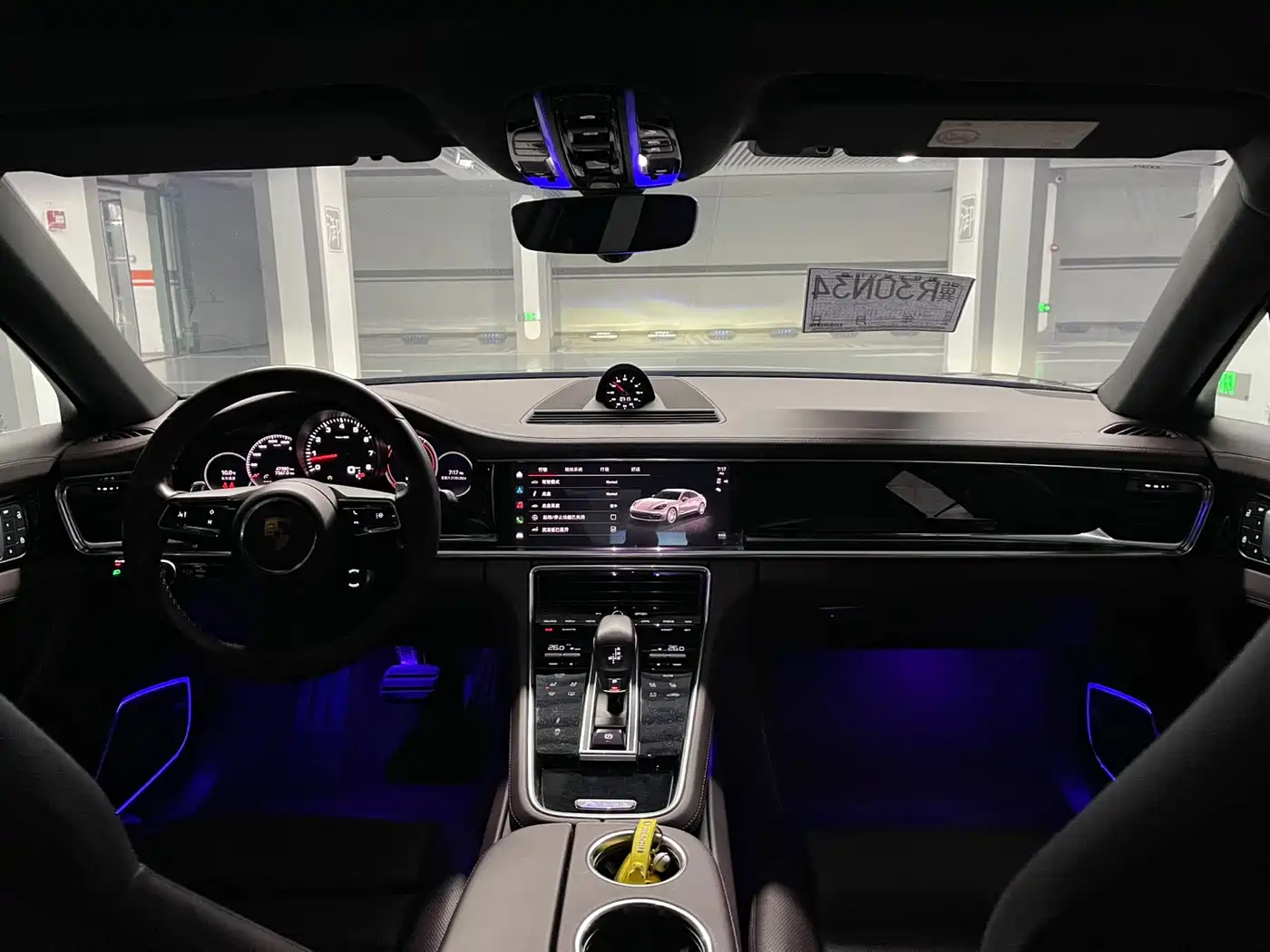 Porsche Panamera 2022 Panamera 4 Executive Long Wheelbase 2.9T фото 21
